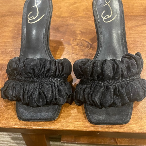 Sam Edelman Kady black ruched kitten heel slide - Picture 2 of 7